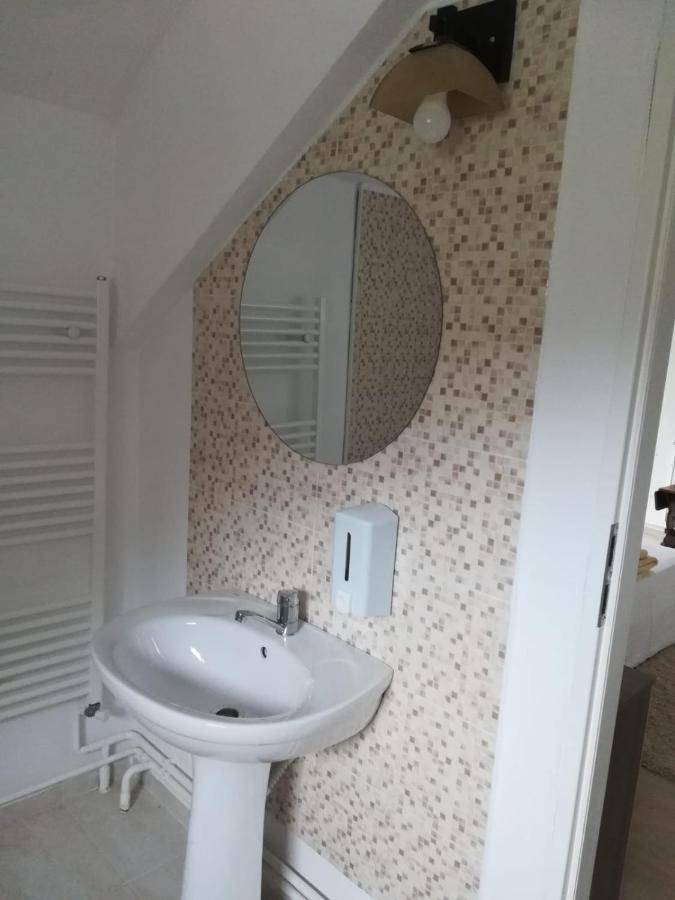 Apartament Casa Colt De Rai Ogradina Zewnętrze zdjęcie